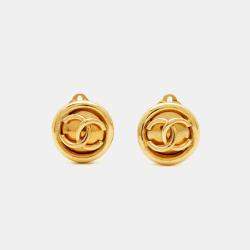 Pre Owned Chanel CC Gold Tone Round Clip on Earrings
