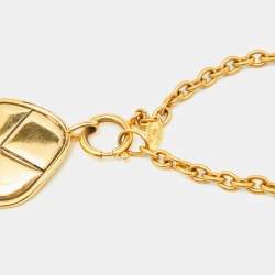 Pre Owned Chanel CC Matelassé Diamond Shape Gold Tone Necklace