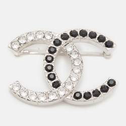 Pre Owned Chanel CC Crystals Silver Tone Brooch