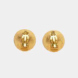 Pre Owned Chanel Coco Chanel Medallion Vintage Gold Tone Clip On Earrings