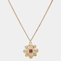 Pre Owned Chanel CC Faux Pearl Resin Crystals Gold Tone Pendant Necklace