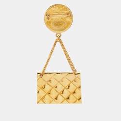 Pre Owned Chanel Rue Cambon Bag Charm Gold Tone Brooch