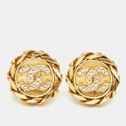 مملوكة مسبقًا Chanel CC Crystal Gold Tone Round Clip-on Stud Earrings