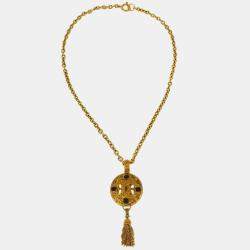 Chanel Gold Chain Pendant Necklace 