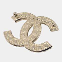 Chanel CC Gold Plated Artifical Pearl Brooch Pin 