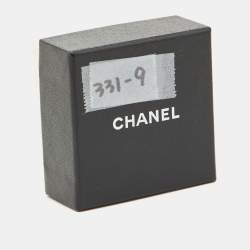 Pre Owned Chanel CC Textured Gold Tone Round Clip-on Earrings