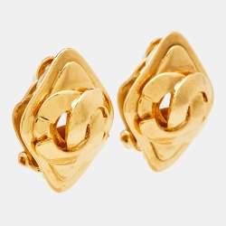 Pre Owned Chanel CC Gold Tone Rhombus Clip-on Earrings