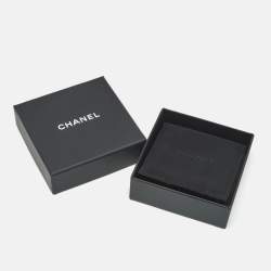 Pre Owned Chanel CC Gold Tone Brooch
