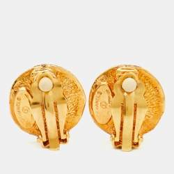 Pre Owned Chanel Faux Pearl Gold Tone Round Clip-on earirngs