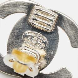 Pre Owned Chanel CC Turnlock Silver Tone Earring