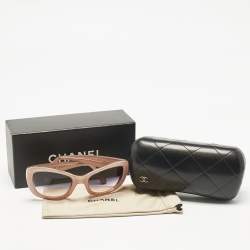 مملوكة مسبقًا نظارة شمسية شانيل 5239 متدرجة وردية/زرقاء مربعة