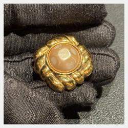 مملوكة مسبقًا أقراط كليب بدون ثقب شانيل عتيقة لؤلؤة وهمية وحبل