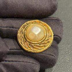 Pre Owned Chanel Vintage Cut Out Design with Pearl Clip On Earrings