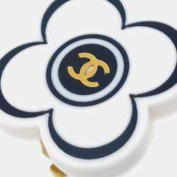 Pre Owned Chanel White/Gold/Black Gold Plated, Acrylic Flower Clip-On Earrings