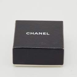 مملوكة مسبقًا أقراط شانيل CC دائرية كليب اون ذهبية اللون