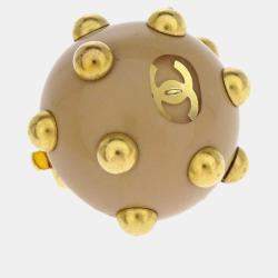 مملوكة مسبقًا Chanel Studded Button Earrings Clip-On Gold Beige