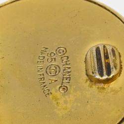 Pre Owned Chanel Button Earrings Clip-On Gold