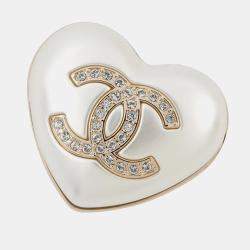 Pre Owned Chanel Heart Rhinestone Pearl Gold Plated Brooch