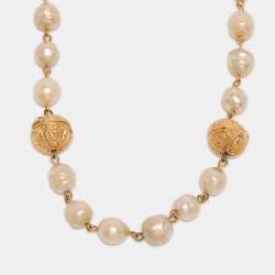 Pre Owned Chanel Gold Tone CC Logo White Faux Pearl Station Necklace