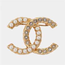 Pre Owned Chanel Cc Logo Brooch Gold Metal Rhinestone Faux Pearl