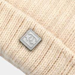 Pre Owned Chanel Gloves Sport Line White Cashmere