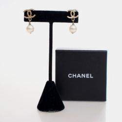 Pre Owned Chanel Vintage CC Pearl Drop Earrings