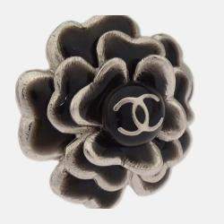 Pre Owned Chanel Flower Earrings Clip-On Silver Black