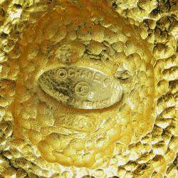 Pre Owned Chanel Lion Brooch Pin Gold