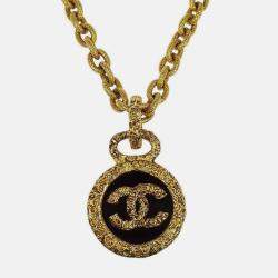 Pre Owned Chanel Medallion Gold Chain Pendant Necklace
