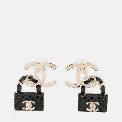 Pre Owned Chanel Matelasse bag Motif Metal Earrings