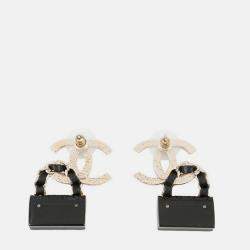 Pre Owned Chanel Matelasse bag Motif Metal Earrings