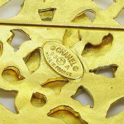 Pre Owned Chanel Medallion Brooch Pin Gold