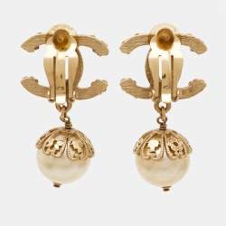 Pre Owned Chanel CC Faux Pearl Gold Tone Earrings