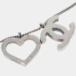 Pre Owned Chanel CC Heart Chain Necklace Silver