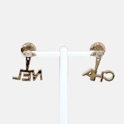Pre Owned Chanel Gold Tone Metal earrings