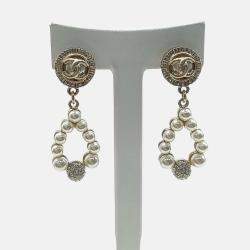 Pre Owned Chanel Metal pearl earrings
