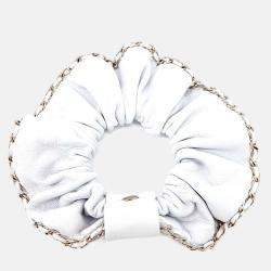 Pre Owned Chanel White hair scrunchie