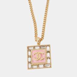 Pre Owned Chanel Cc Logo Rhinestone Necklace Pink/Gold Gold Plated Rhinestone