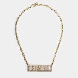 مملوكة مسبقًا Chanel 2017 Gold Toned Crystal Embellished Logo Star Choker Necklace