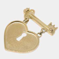 مملوكة مسبقًا بروش شانيال على شكل قلب مرصع بأحجار الراين ذهبي