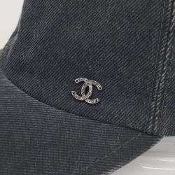 مملوكة مسبقًا كاب شانيل دنيم بلون أسود/أزرق