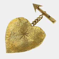 مملوكة مسبقًا Chanel Heart And Arrow Brooch Gold