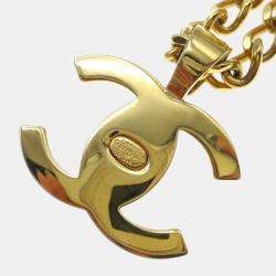 Pre Owned Chanel Turnlock Chain Pendant Necklace Gold