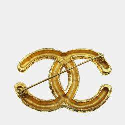 Pre Owned دبوس شانيبل CC ذهبي 