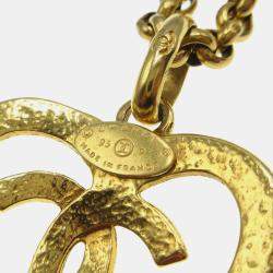 مملوكة مسبقًا قلادة شانيل قلب سلسلة معلق ذهبية اللون