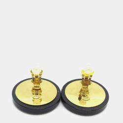 Pre Owned أقراط شانيل زر ضخم مشبك ذهبي أسود