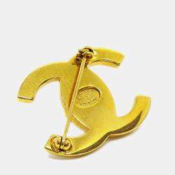 مملوكة مسبقًا Chanel Turnlock Brooch Pin Gold Small