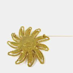 Pre Owned دبوس بروش شمس شانيل ذهبي