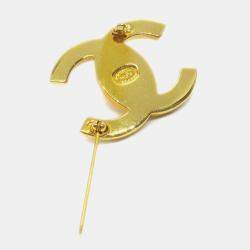 مملوكة مسبقًا Chanel Turnlock Brooch Pin Gold Large
