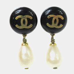 Pre Owned Chanel Artificial Pearl Dangle Earrings Clip-On Black White